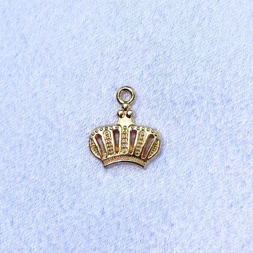 Gold Wide Crown Charm